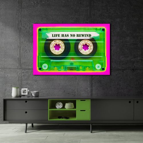 old-school-cassette-tape-graffiti-art